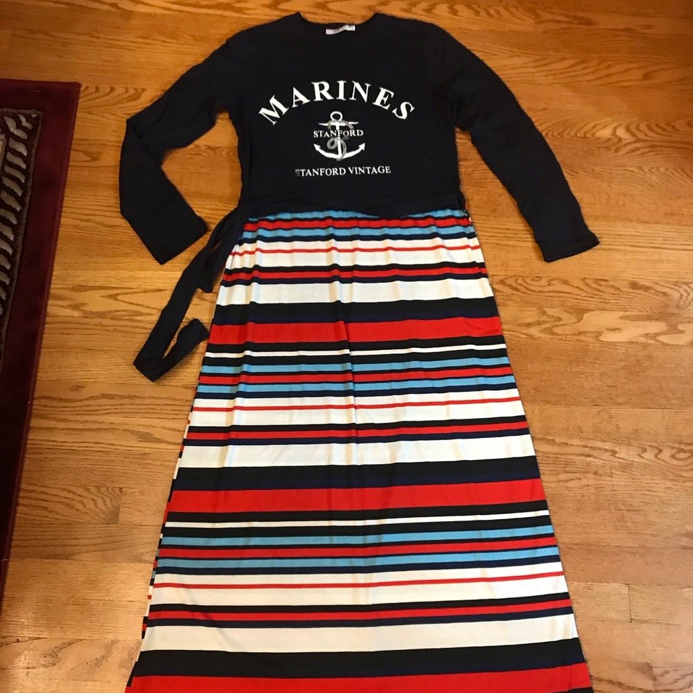 Marines dress